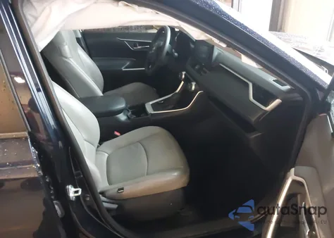 2020 Toyota Rav4 Hybrid Xle z USA, uszkodzony, nr VIN 2T3RWRFV3LW053711